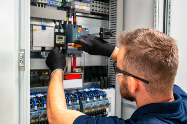 Best Industrial Electrical Services  in Winnetka, IL