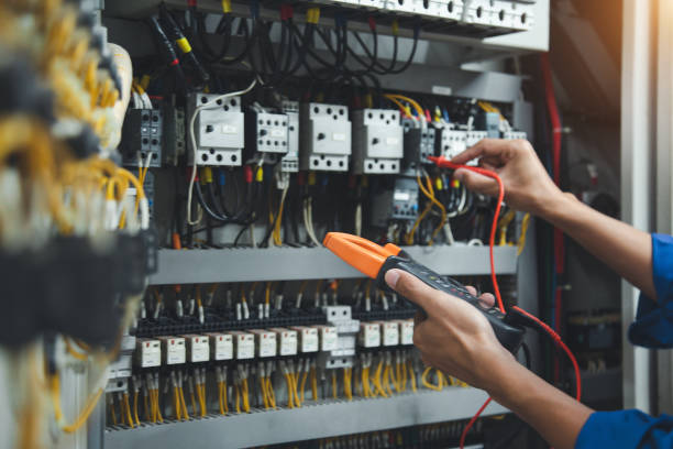 Best Emergency Electrical Repair  in Winnetka, IL